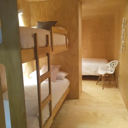 Hostel Area Surf House *