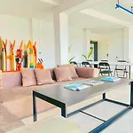 Hostel Area Surf House Muros